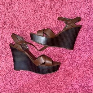 Express Brown Wedges
